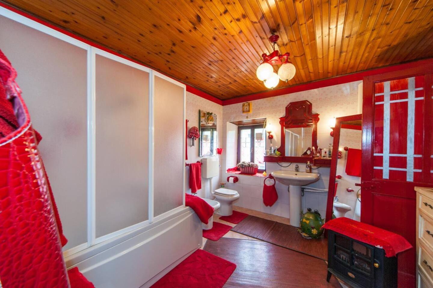 Bed and Breakfast La Baia Dei Lupi Rezzano Экстерьер фото